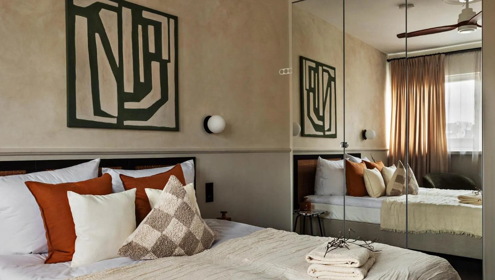 Nafenna 2-Bedroom Apartment In Old Town 크라쿠프