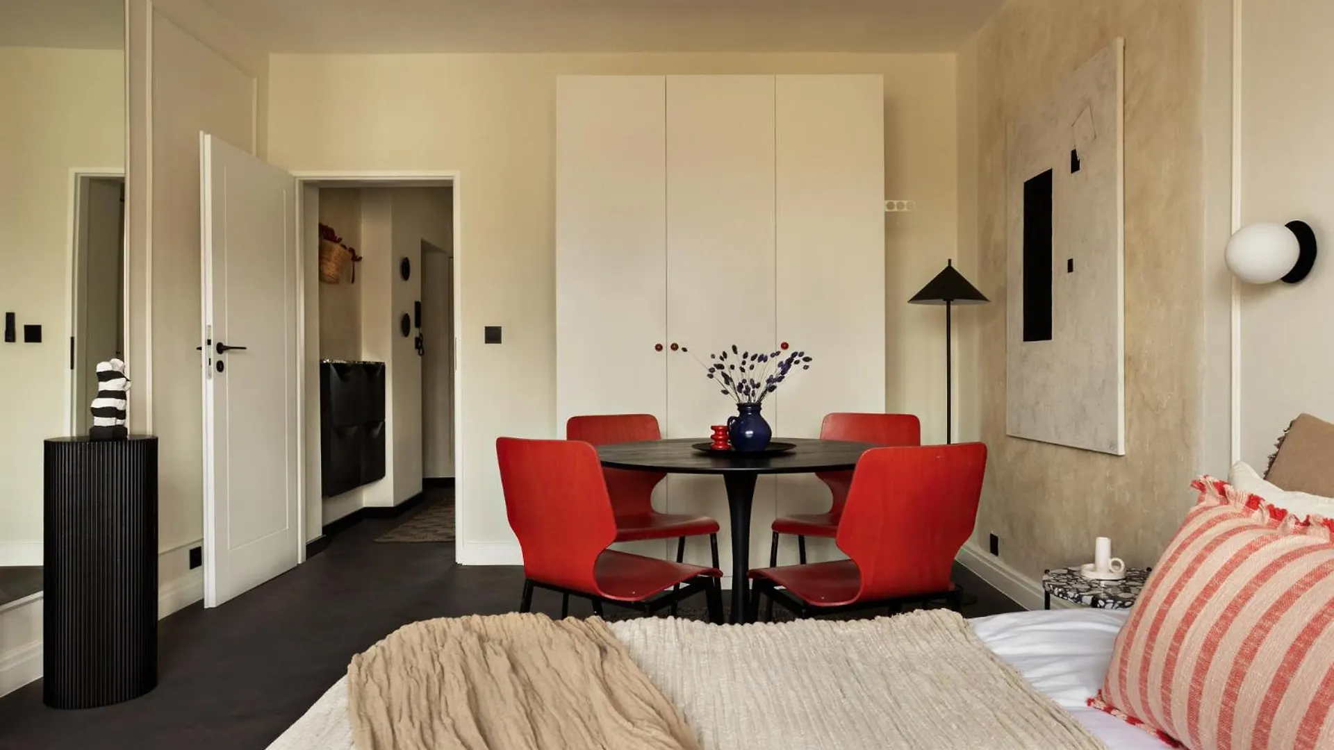 Nafenna 2-Bedroom Apartment In Old Town 크라쿠프 0*,  폴란드